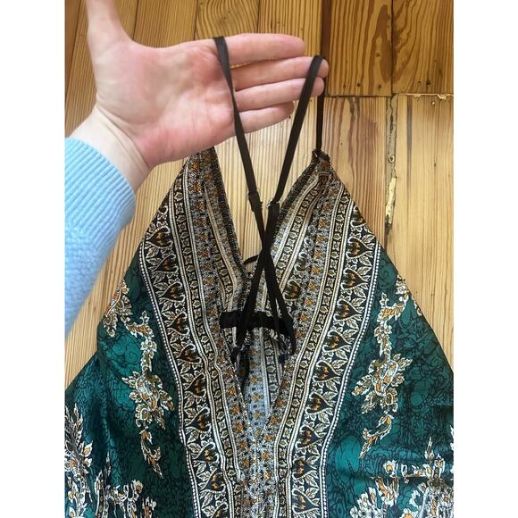 Thai Silk Green V-Cut Asymmetrical Hem Back Cross Strap Paisley Print Dress - Picture 7 of 12